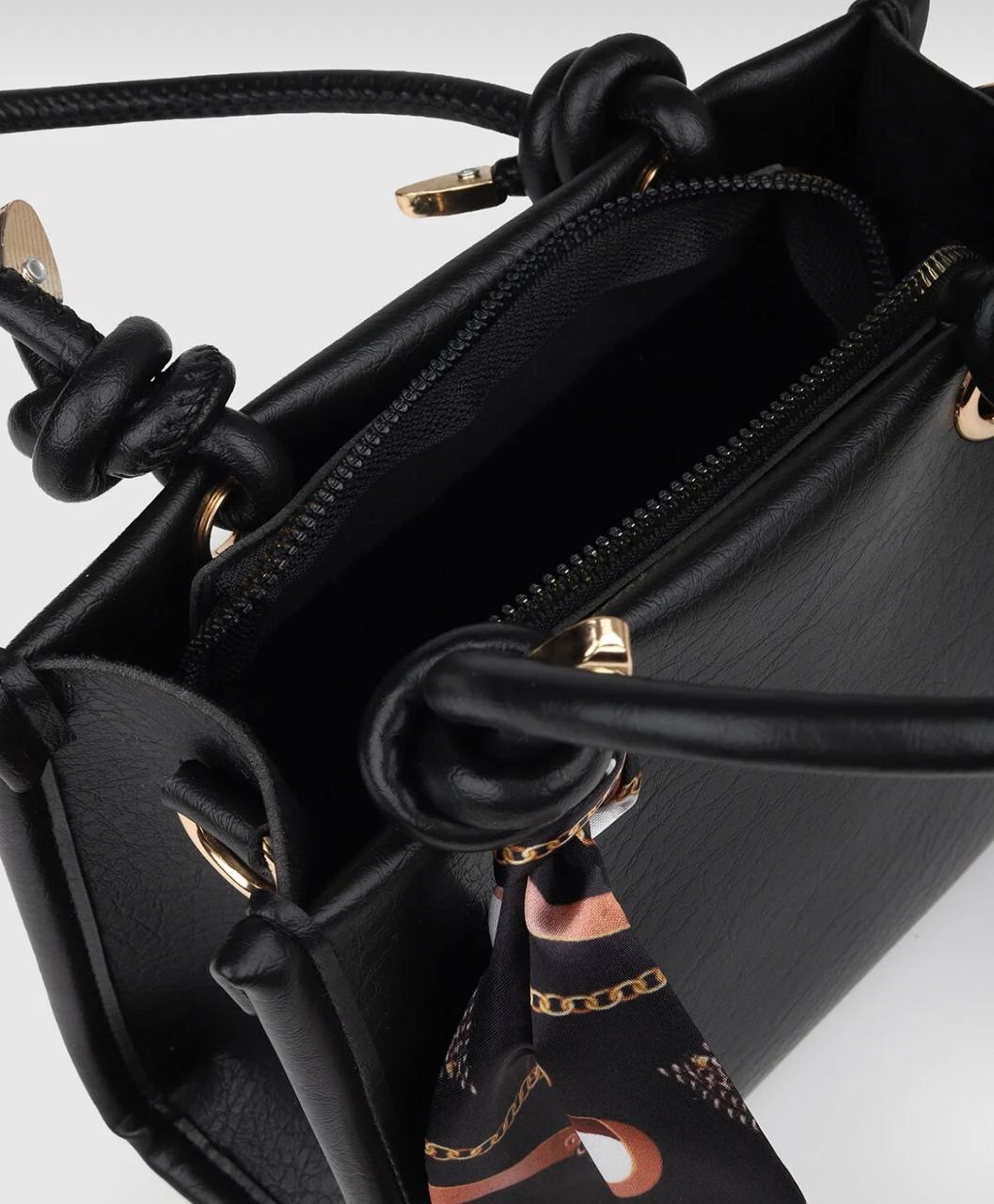 Pinar Black Bag